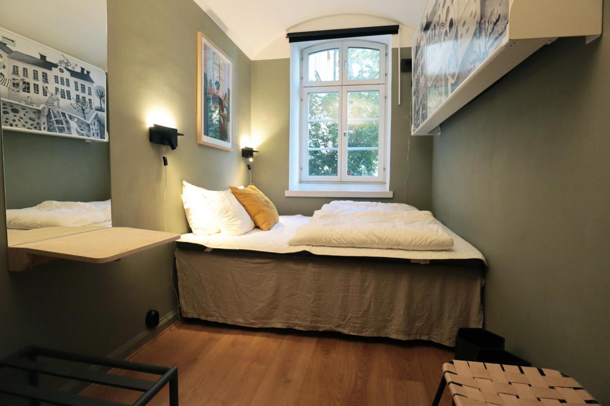 Kleines Doppelzimmer mit Gemeinschaftsbad